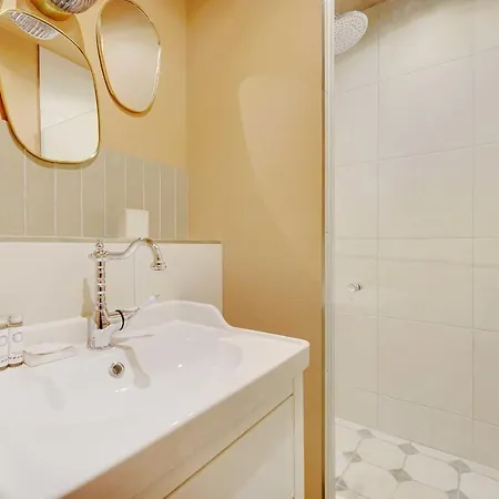 Charming 1br5p - Montorgueil Apartment *